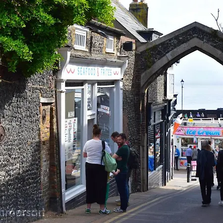 Magdala Cottage -Village Location- Dog Friendly Broadstairs Exterior photo