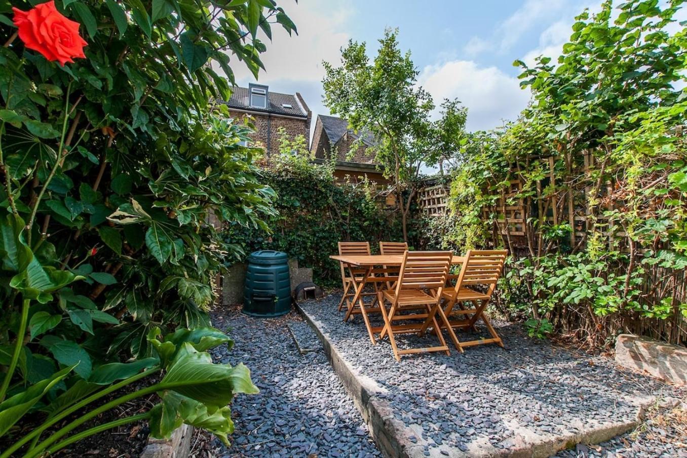 Holiday home Magdala -village Location- Dog Friendly